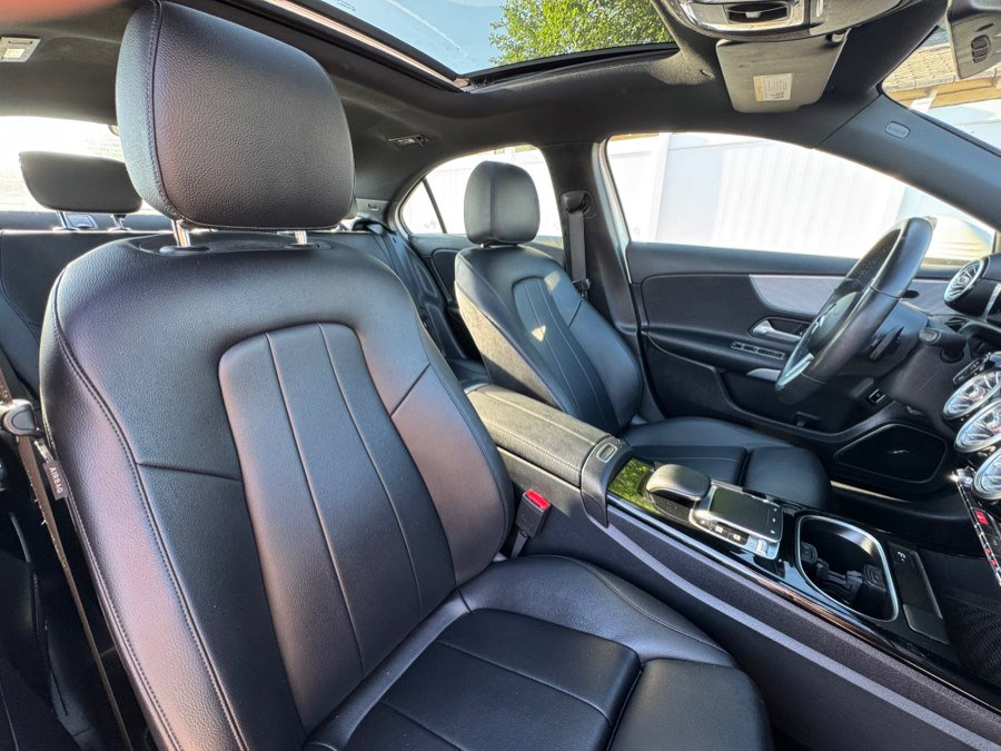 Used 2019 Mercedes-Benz A 220 4MATIC image 40