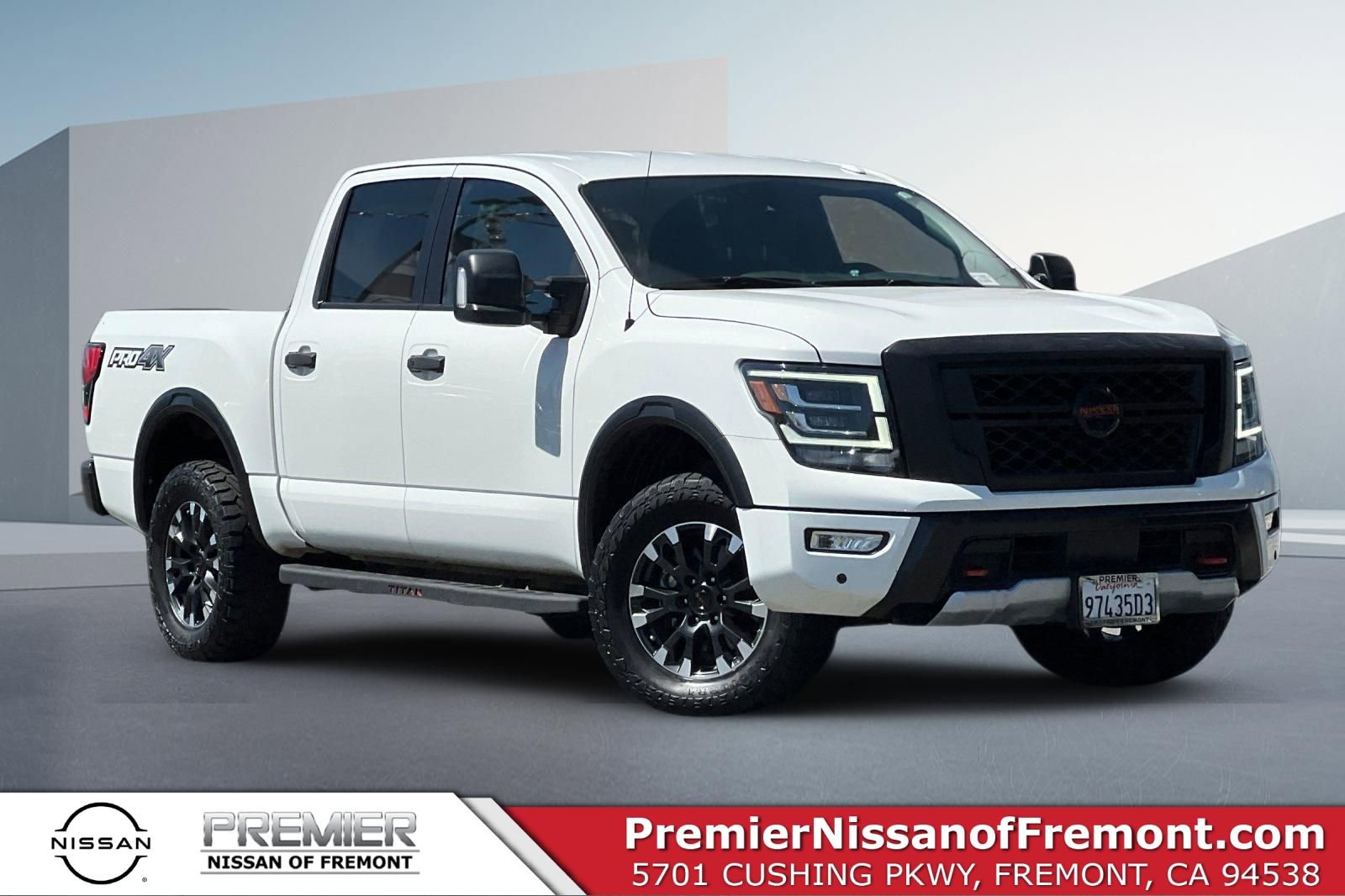 Used 2021 Nissan Titan PRO-4X w/ Pro-4x Convenience Package AWD/4WD video 1