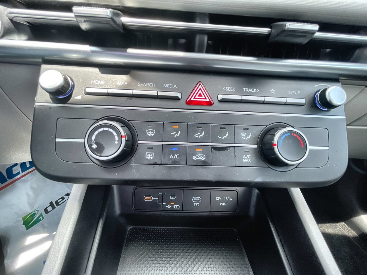 Used 2025 Hyundai Tucson SE FWD image 17