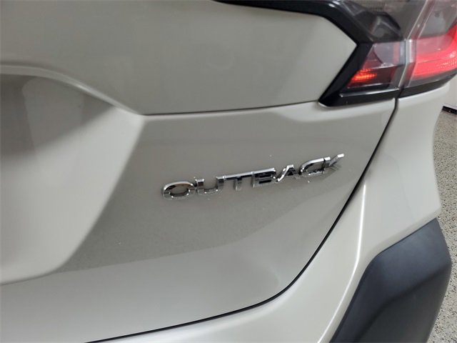 Used 2023 Subaru Outback Limited image 5