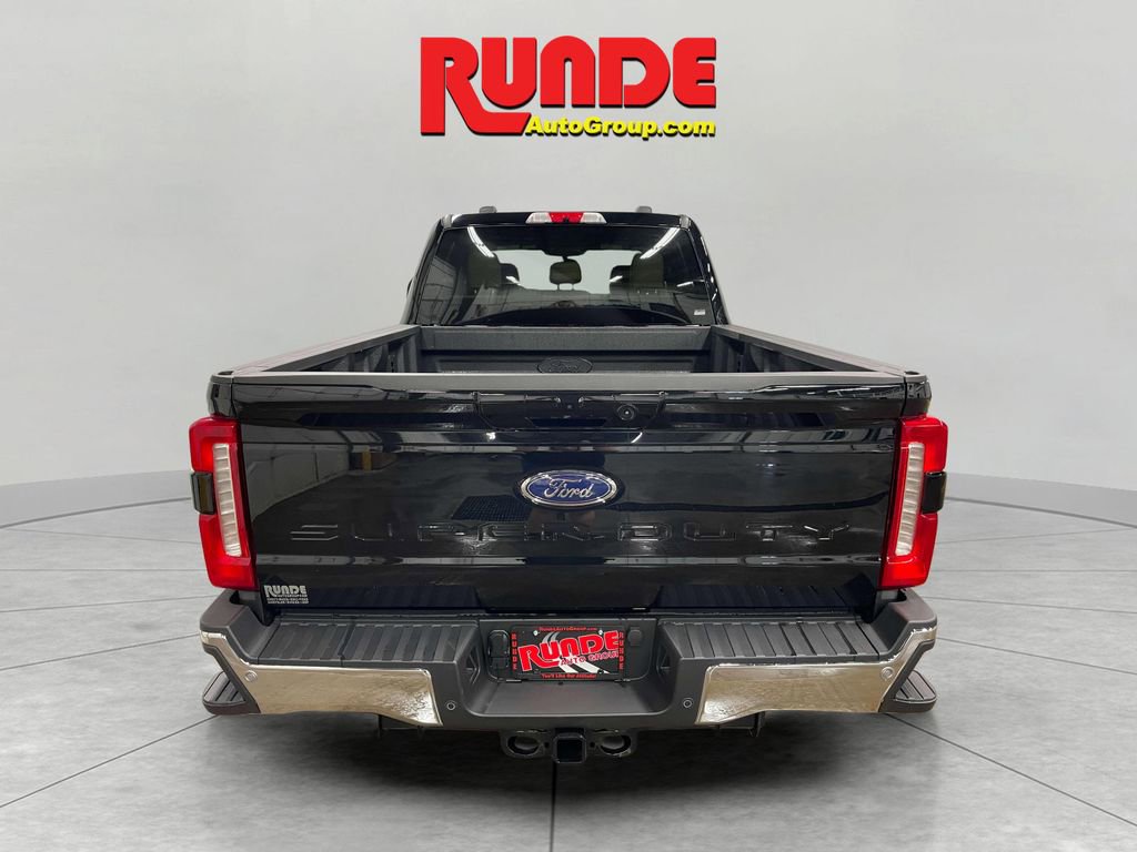 New 2026 Ford F250 Lariat w/ Chrome Package image 4