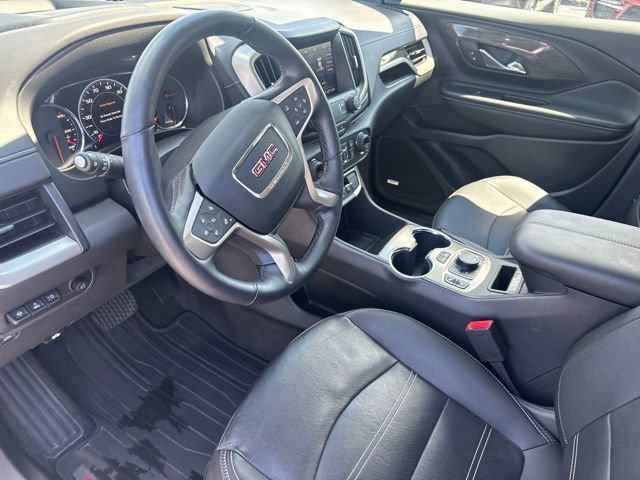 Used 2024 GMC Terrain Denali w/ Denali Premium Package AWD/4WD image 27