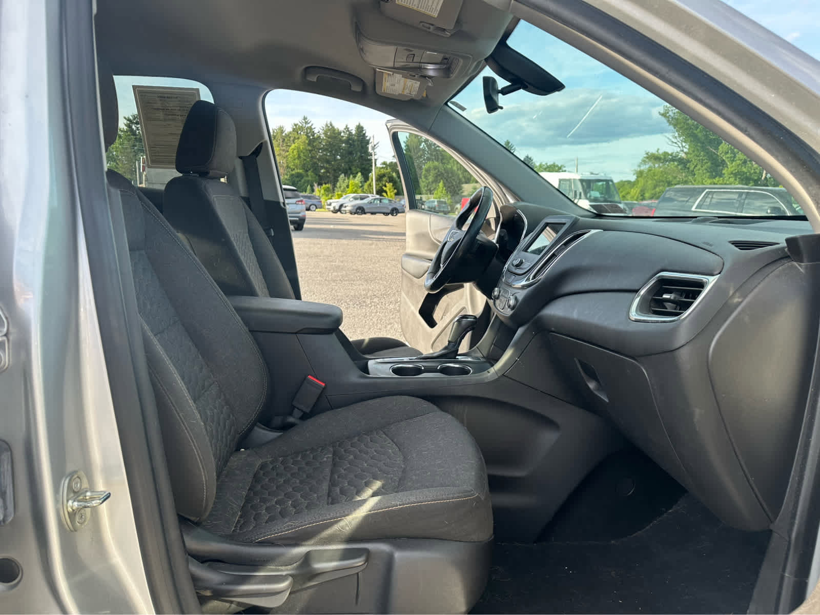 Used 2019 Chevrolet Equinox LT AWD/4WD image 19
