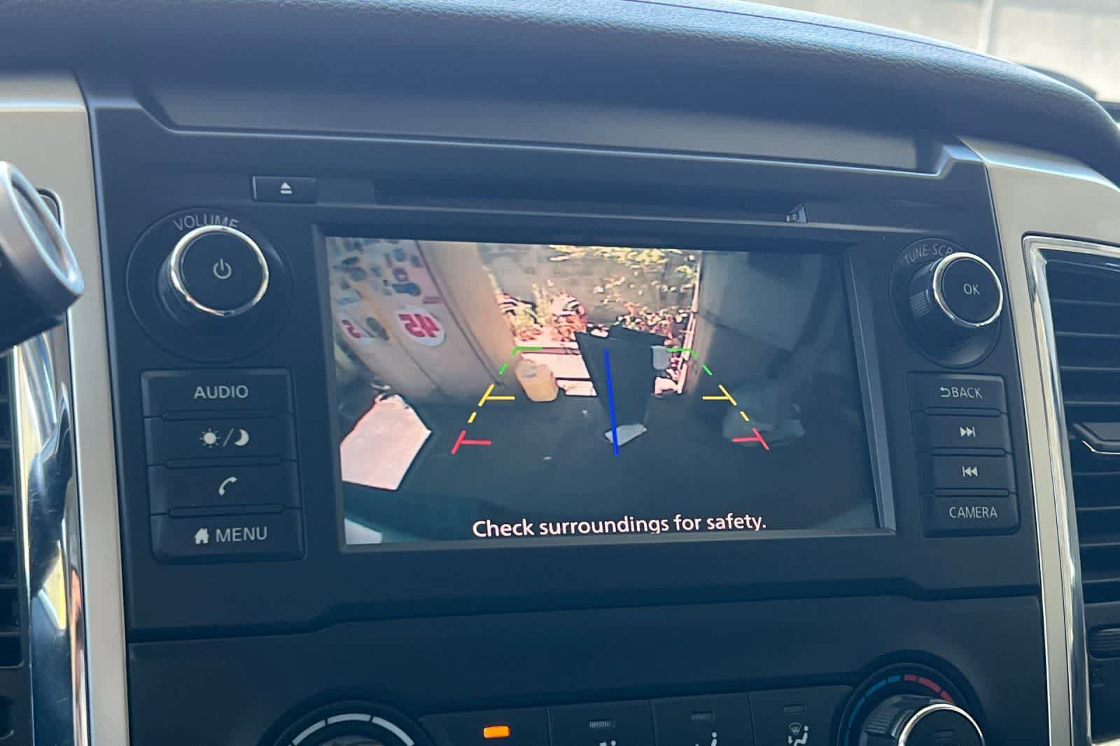 Used 2019 Nissan Titan SV RWD image 21