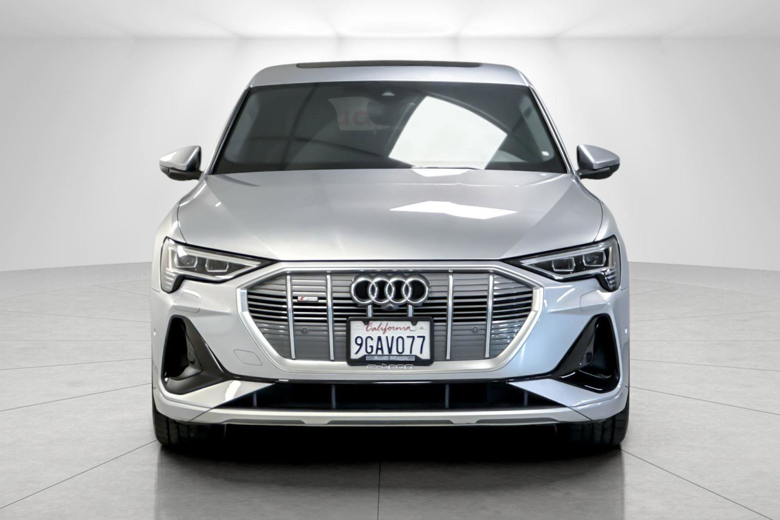 Certified 2023 Audi e-tron Premium Plus w/ Premium Plus Package image 8