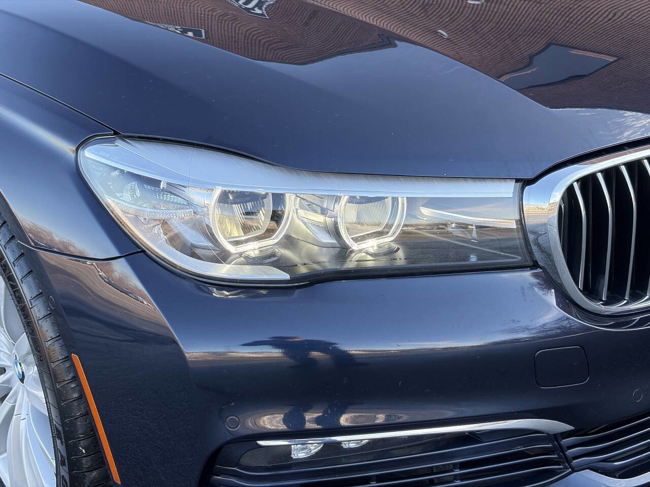 Used 2017 BMW 740i xDrive 740i xDrive AWD 4dr Sedan image 9