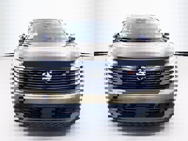 New 2026 Nissan Kicks SR w/ SR Premium Package image 2