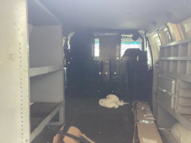 Used 1996 Ford E-350 and Econoline 350 RWD image 4