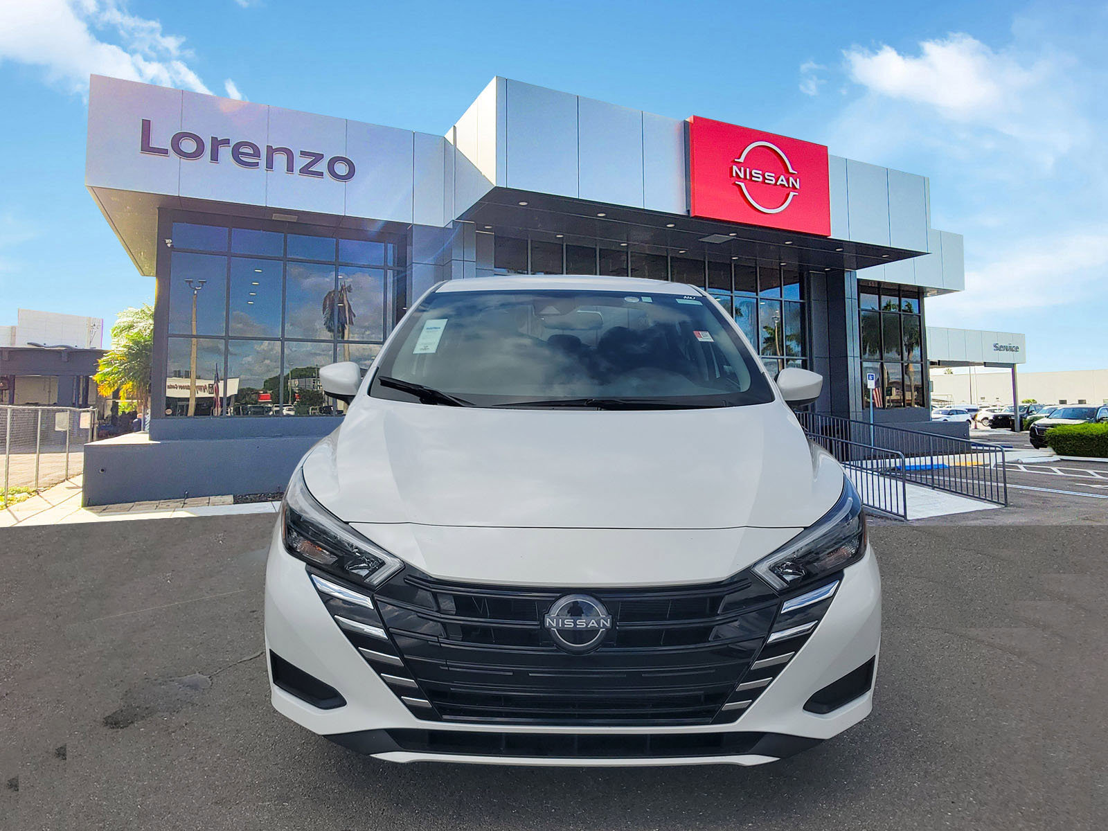 Certified 2025 Nissan Versa SV image 2