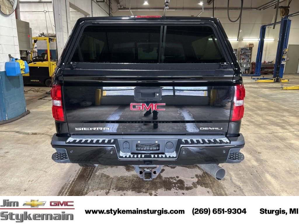 Used 2017 GMC Sierra 2500 Denali AWD/4WD image 9