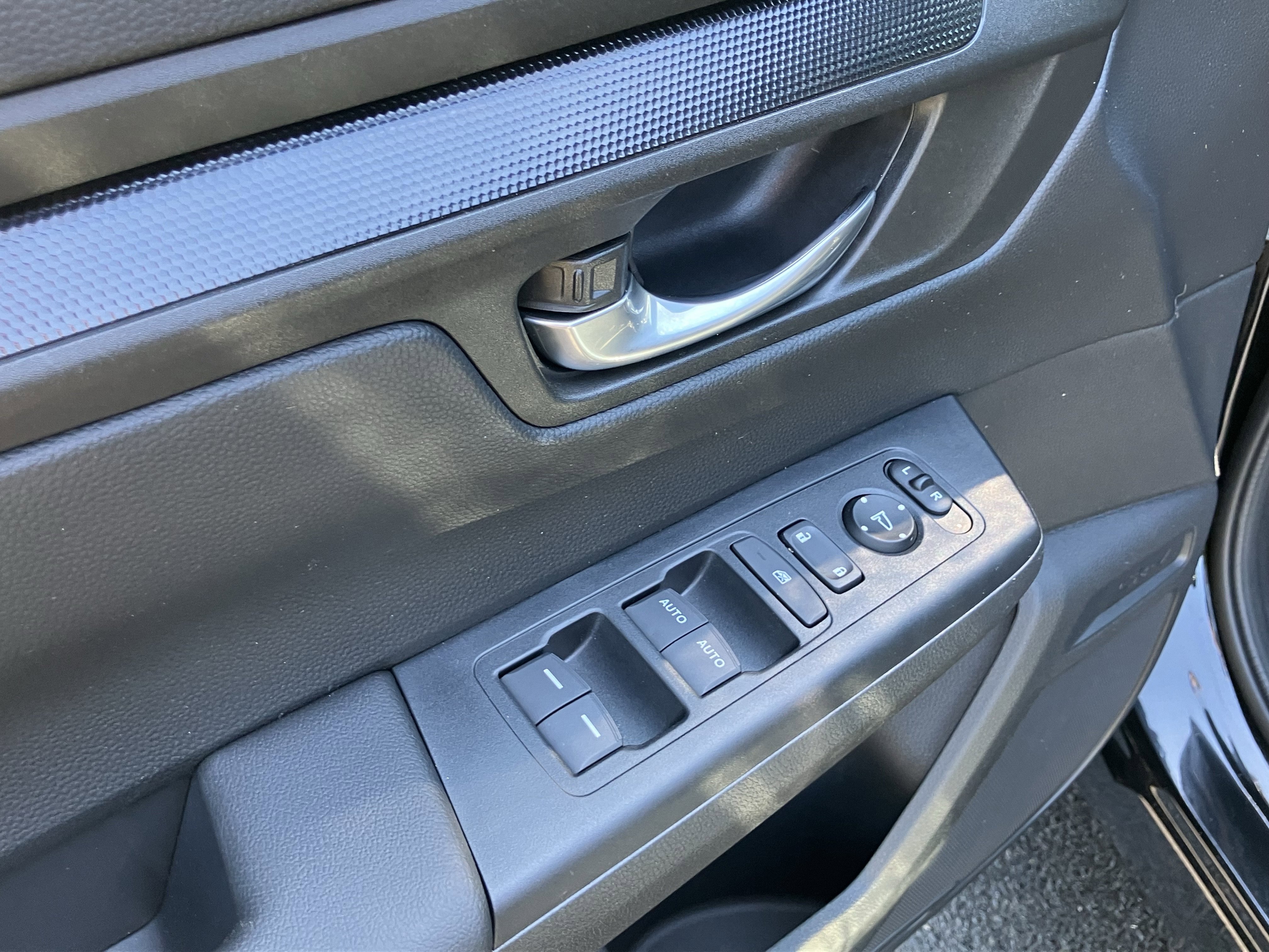 Certified 2026 Honda CR-V Sport image 15