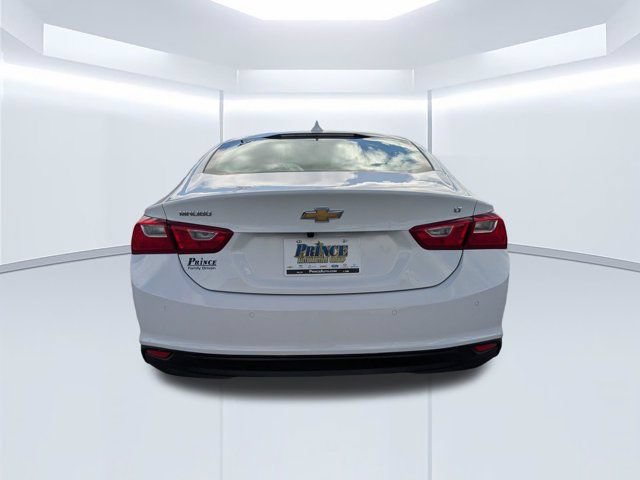 Used 2025 Chevrolet Malibu LT FWD image 7