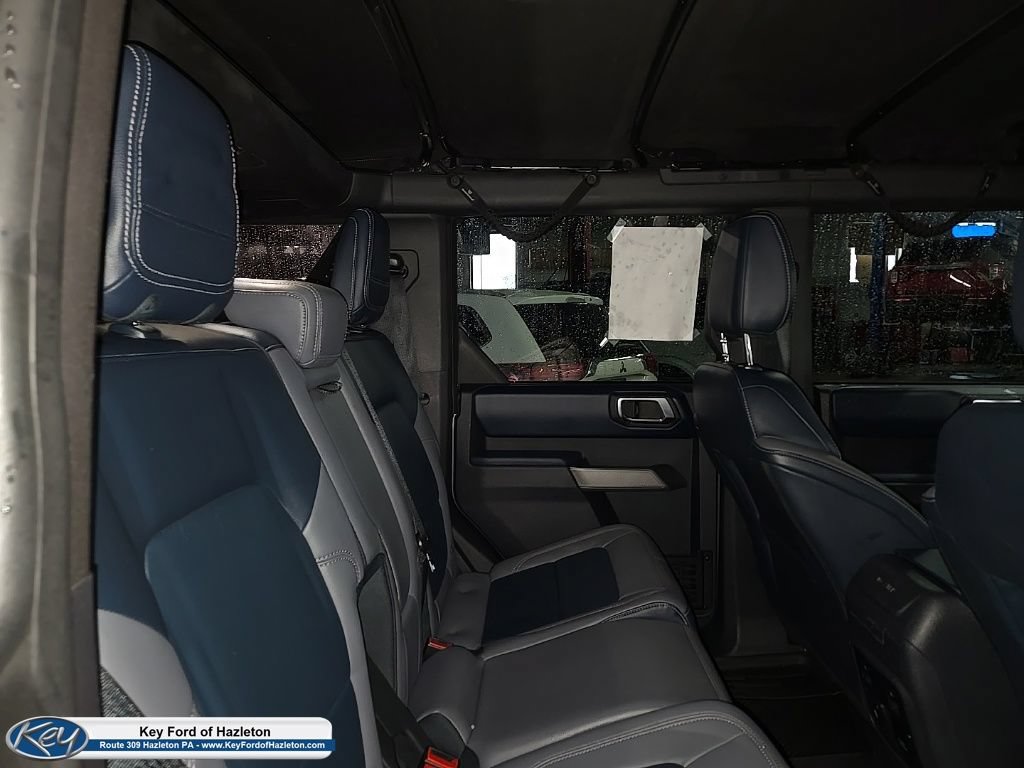 Used 2022 Ford Bronco Outer Banks AWD/4WD image 48