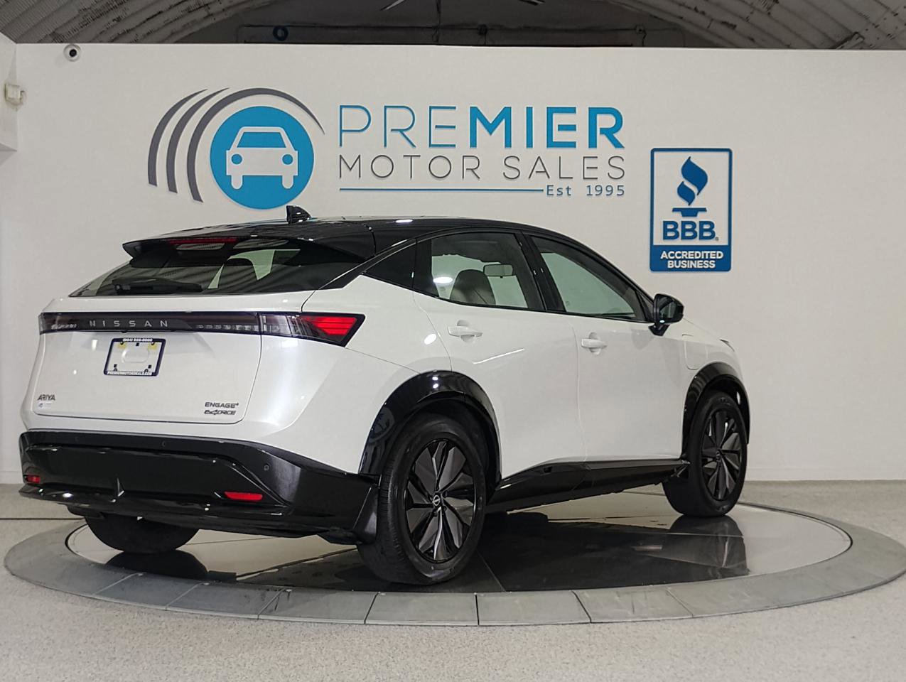 Used 2024 Nissan Ariya AWD image 87