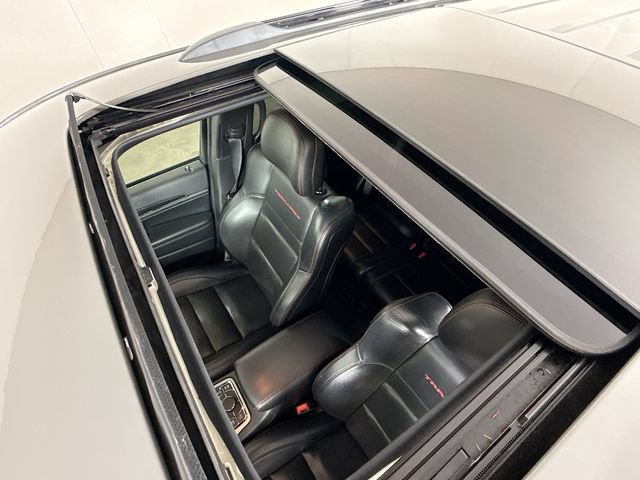 Used 2021 Jeep Grand Cherokee Trailhawk w/ Trailhawk Luxury Group AWD/4WD image 26