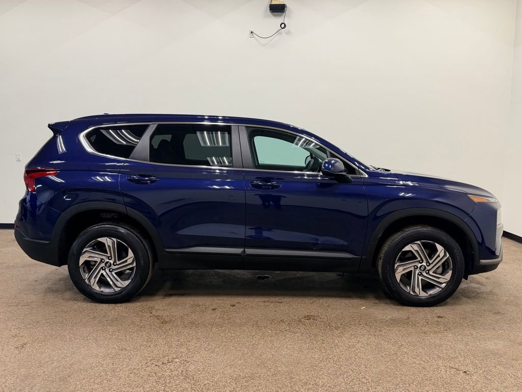 Used 2023 Hyundai Santa Fe SE AWD/4WD image 7