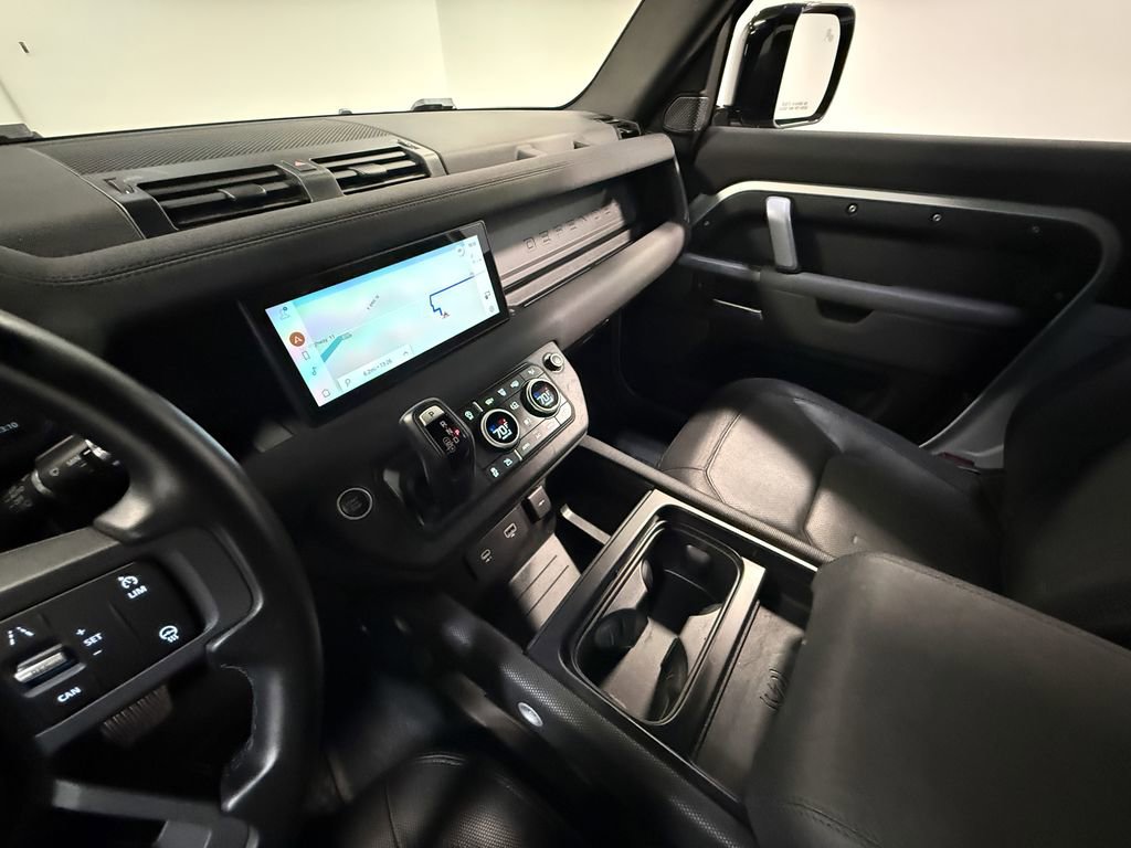 Used 2022 Land Rover Defender 90 X-Dynamic S AWD/4WD image 75