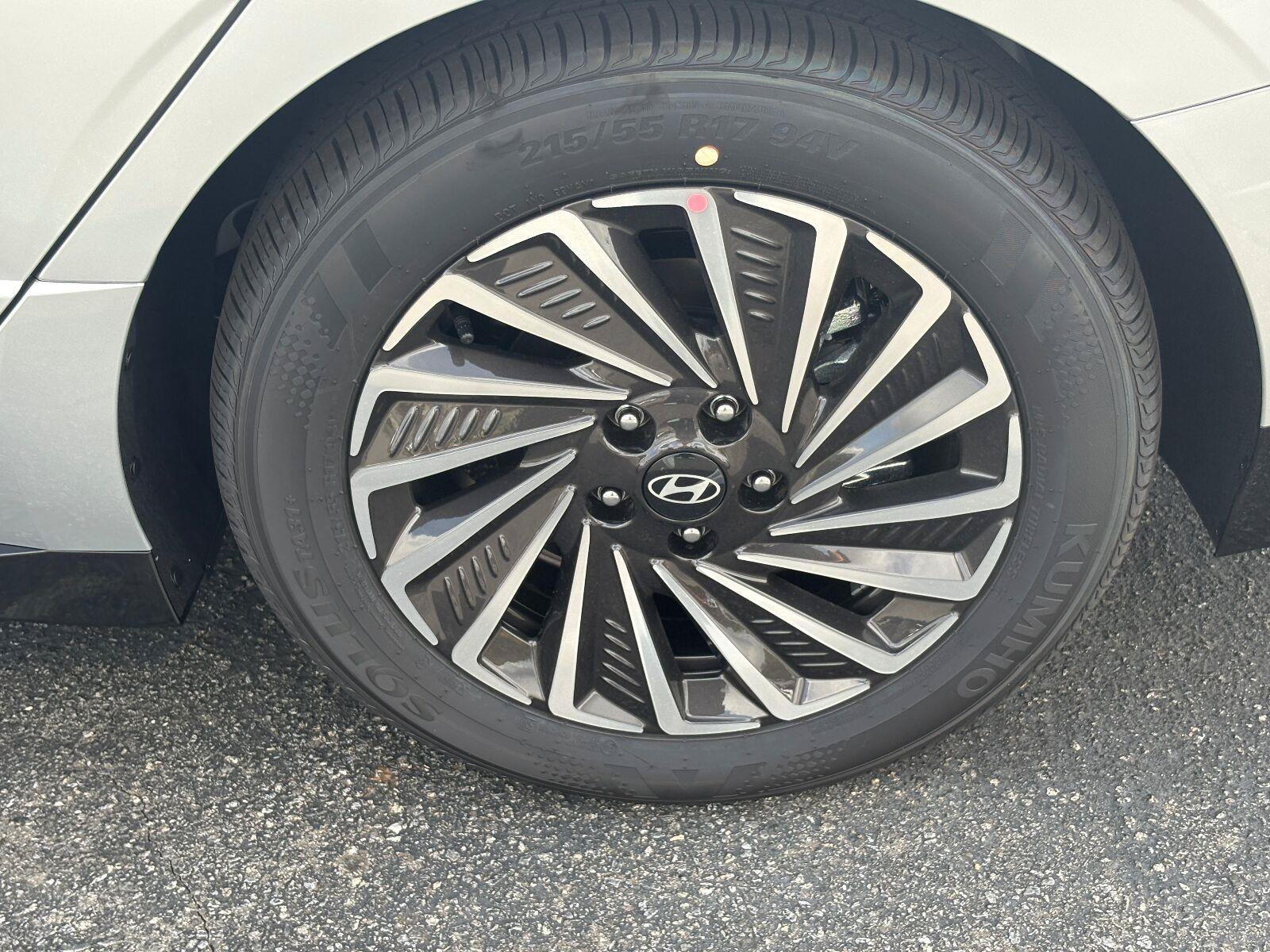 New 2026 Hyundai Sonata SEL FWD image 12