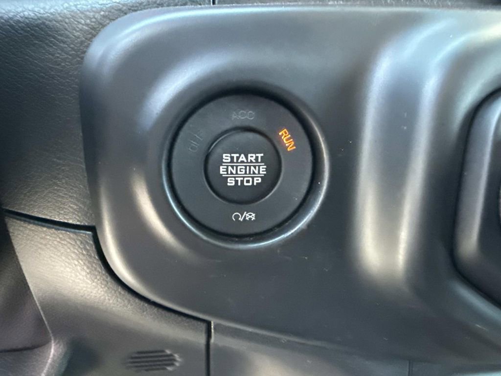 Used 2020 Jeep Wrangler Unlimited Rubicon AWD/4WD image 26