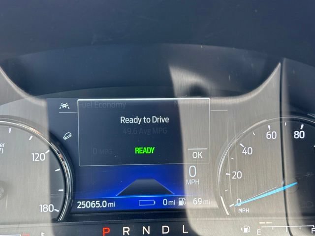 Used 2021 Ford Escape SE FWD image 25