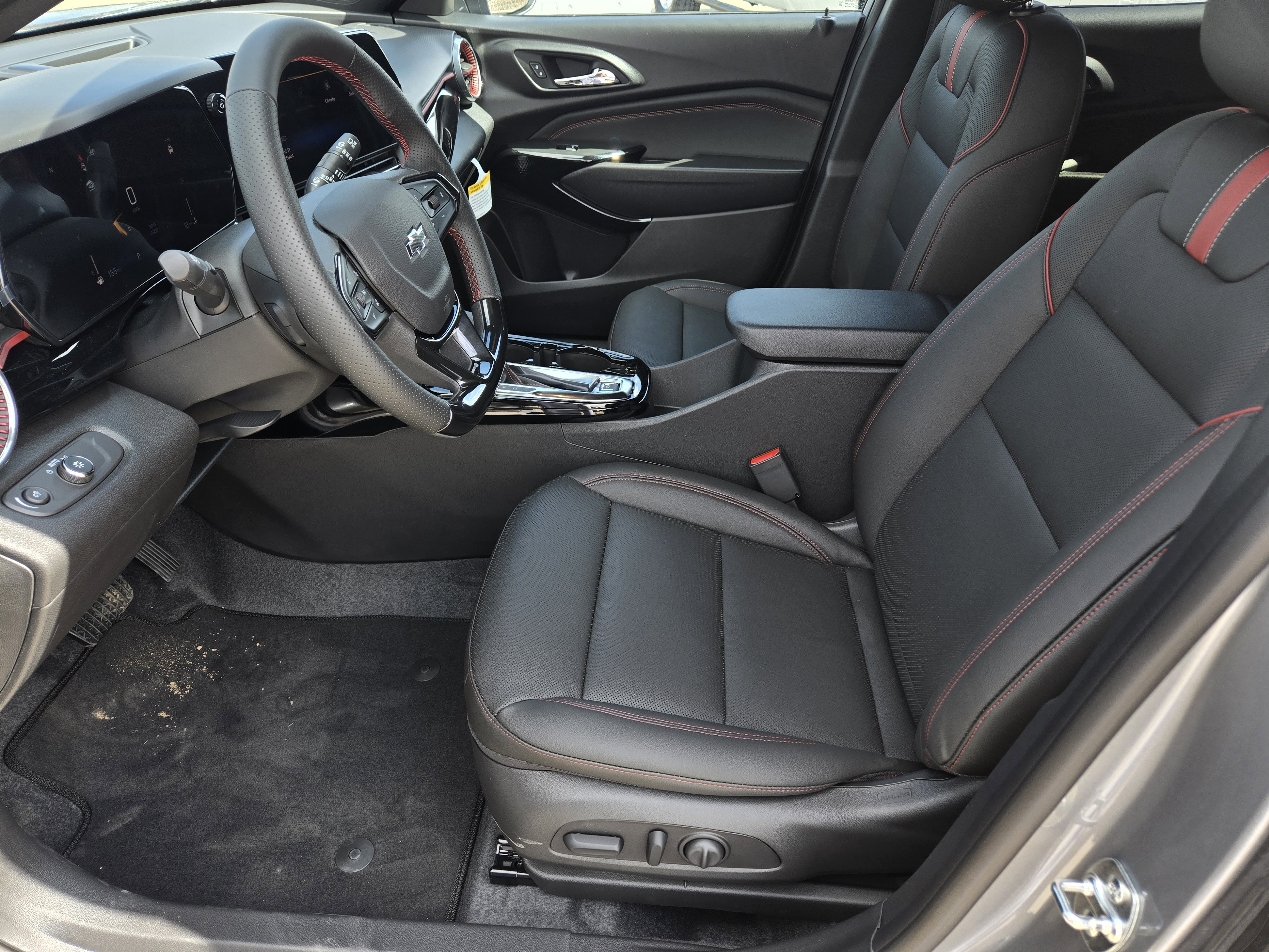 New 2026 Chevrolet Trax RS w/ Sunroof Package image 17