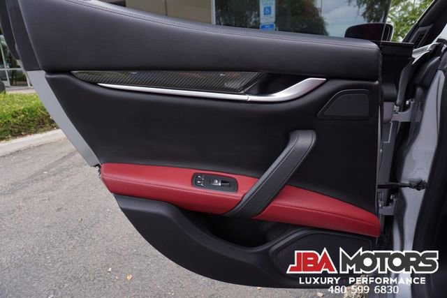 Used 2015 Maserati Ghibli RWD image 84