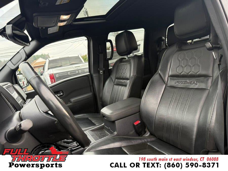 Used 2022 Nissan Frontier PRO-4X w/ Pro-4X Premium Package image 14