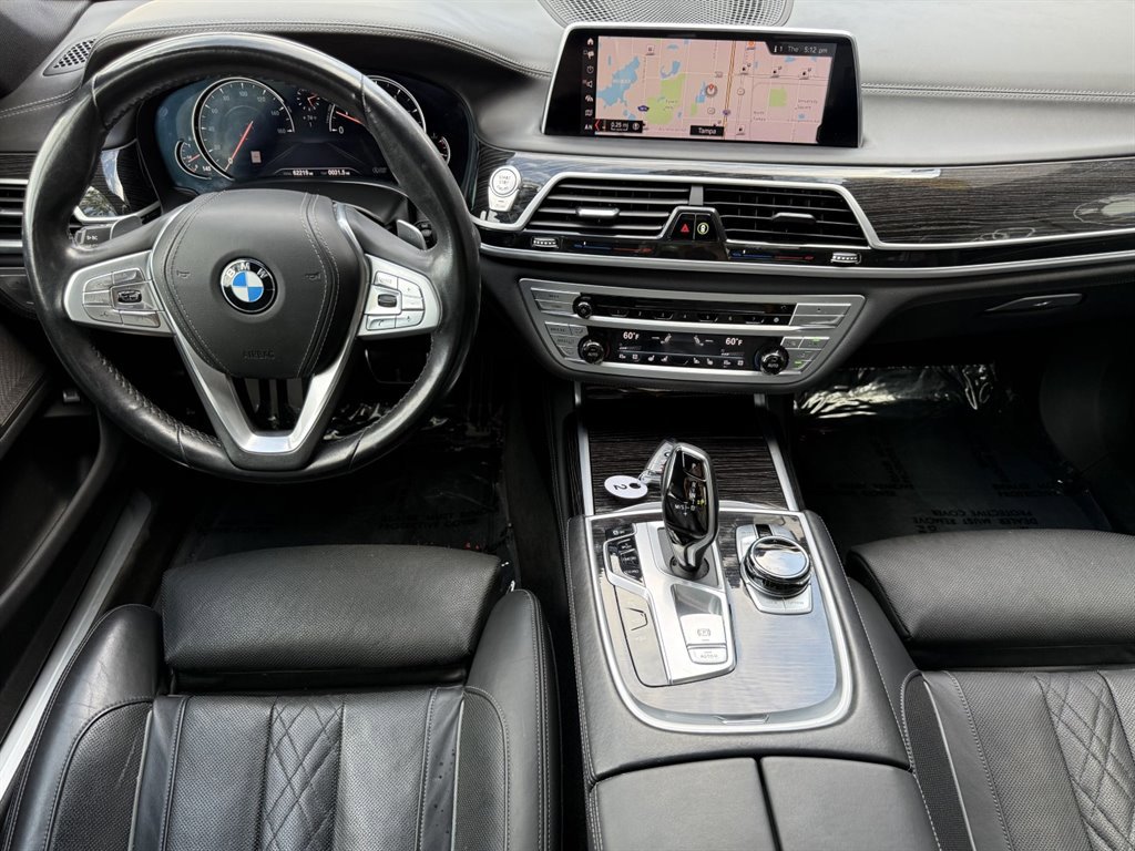 Used 2019 BMW 750i w/ Executive Package RWD image 25