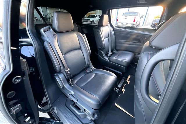 Used 2024 Honda Odyssey Sport image 25