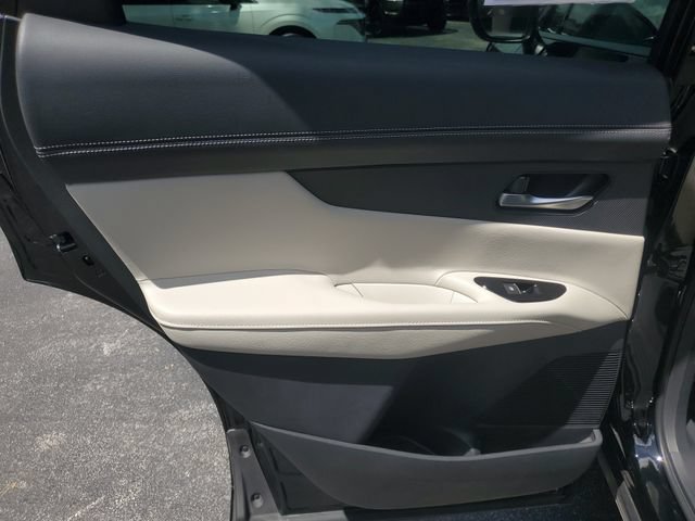 Certified 2025 Nissan Murano SL w/ Cargo Package AWD/4WD image 7