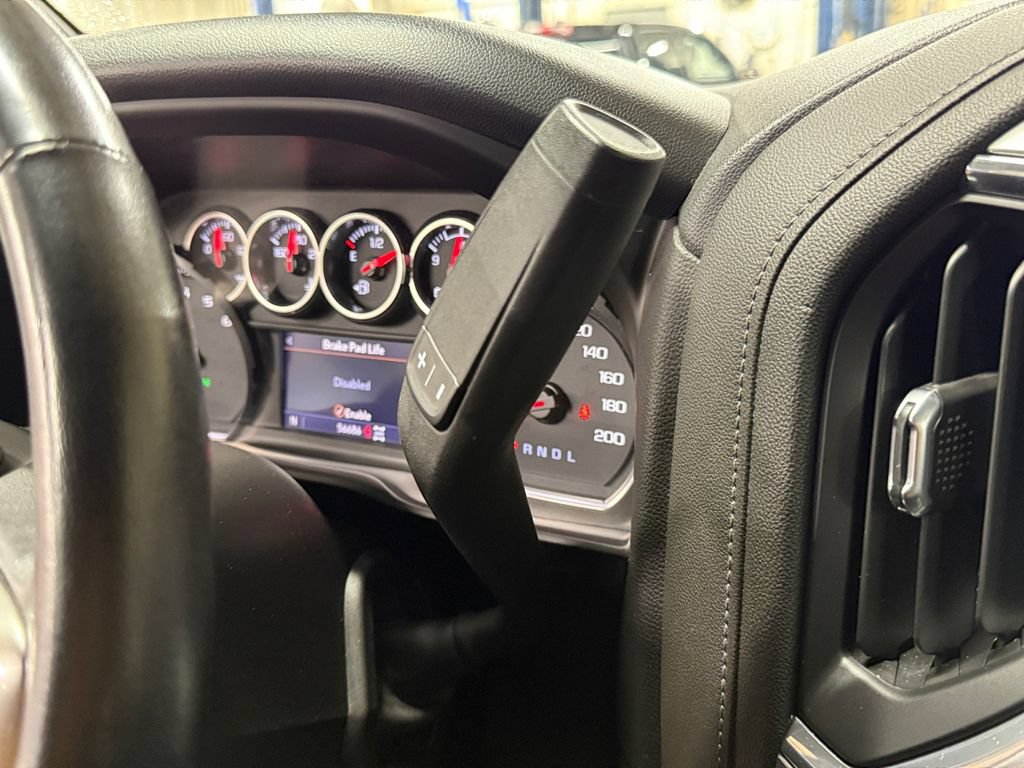 Used 2022 Chevrolet Silverado 1500 LT Trail Boss w/ Convenience Package II AWD/4WD image 19