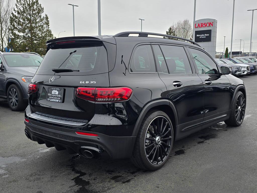 Used 2022 Mercedes-Benz GLB 35 AMG 4MATIC image 6