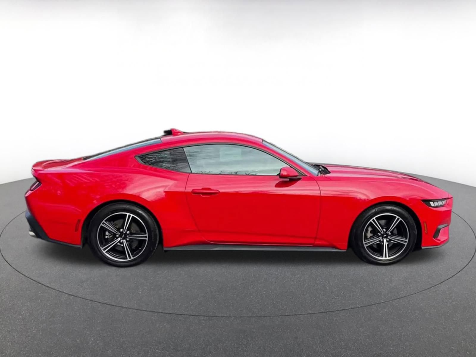 Used 2024 Ford Mustang Premium image 16