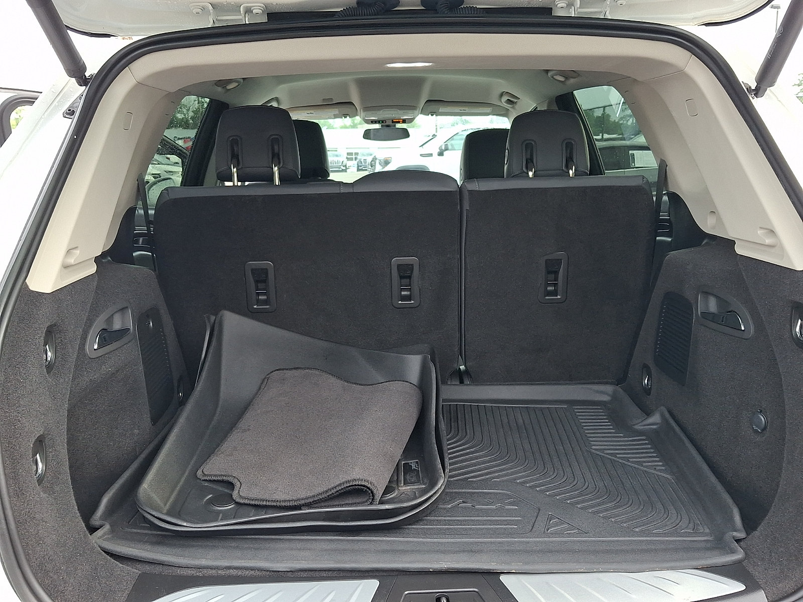 Used 2020 Buick Envision Essence FWD image 27