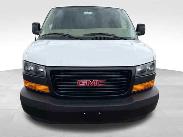 New 2026 GMC Savana 2500 w/ Driver Convenience Package RWD image 2