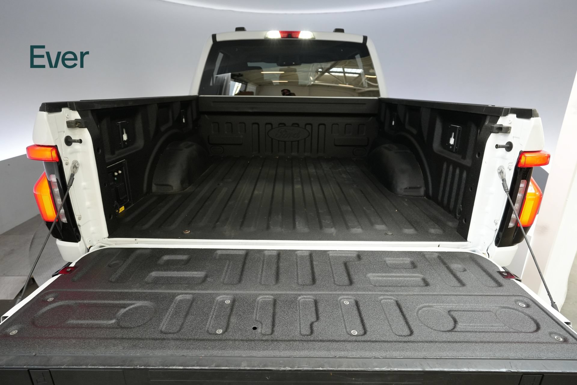 Used 2022 Ford F150 Lightning Pro w/ Tow Technology Package AWD/4WD image 8