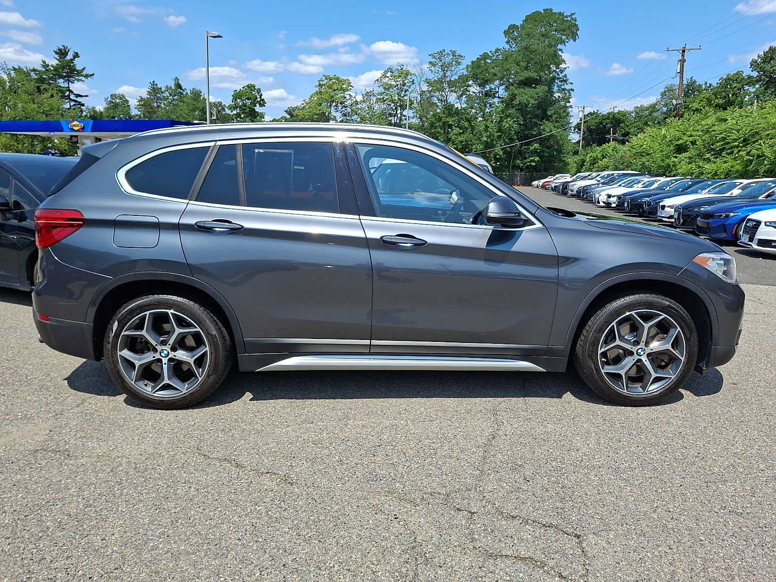 Used 2019 BMW X1 xDrive28i w/ Convenience Package AWD/4WD image 6