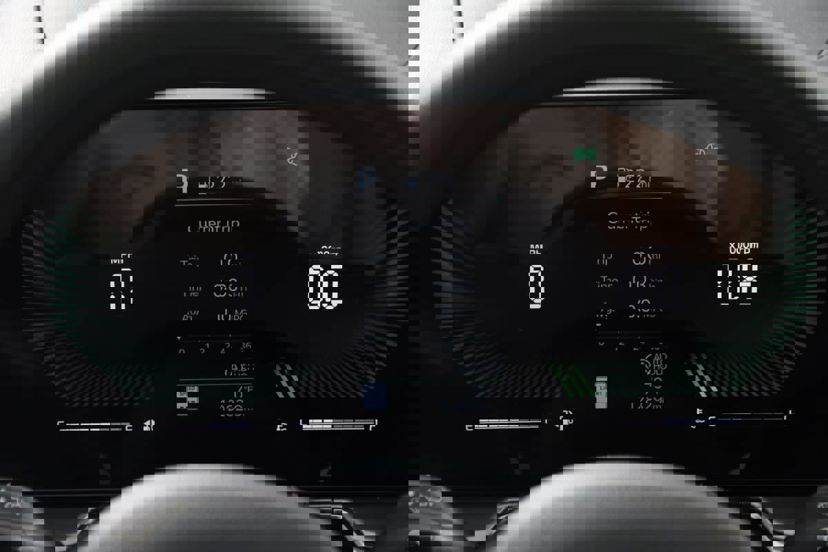 Used 2025 Kia Sorento LX image 15