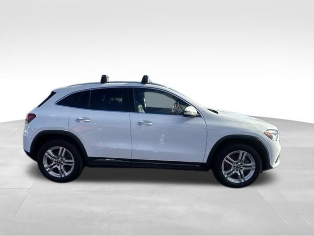 Used 2023 Mercedes-Benz GLA 250 4MATIC image 9