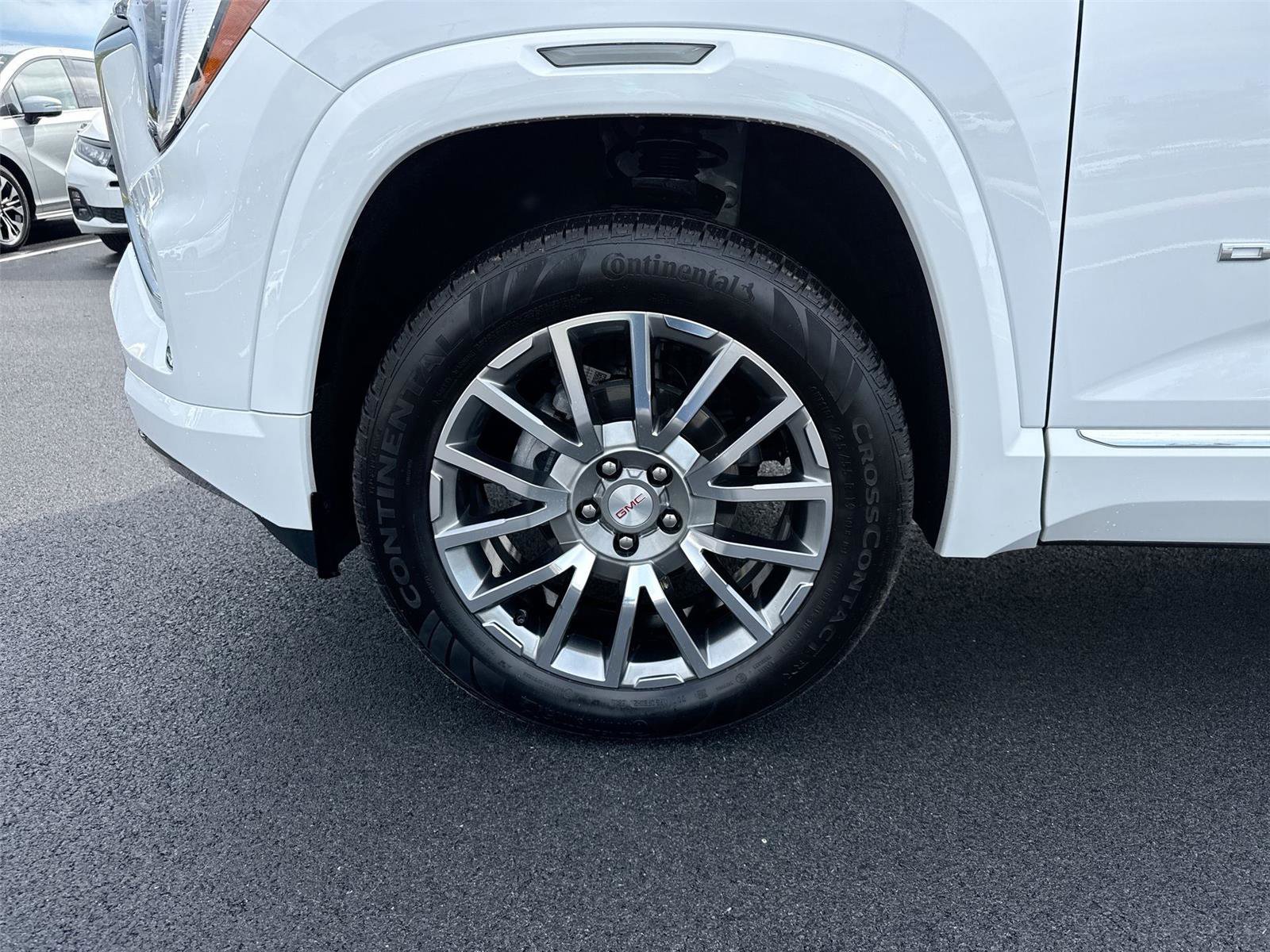 Used 2026 GMC Terrain Denali AWD/4WD image 10