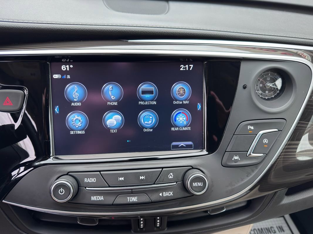 Used 2020 Buick Envision Premium w/ LPO, Cargo Package AWD/4WD image 23