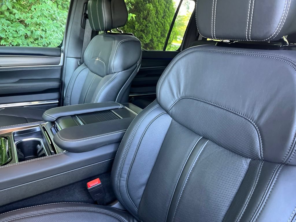 New 2026 Jeep Grand Wagoneer Summit w/ Premium Group III AWD/4WD image 5