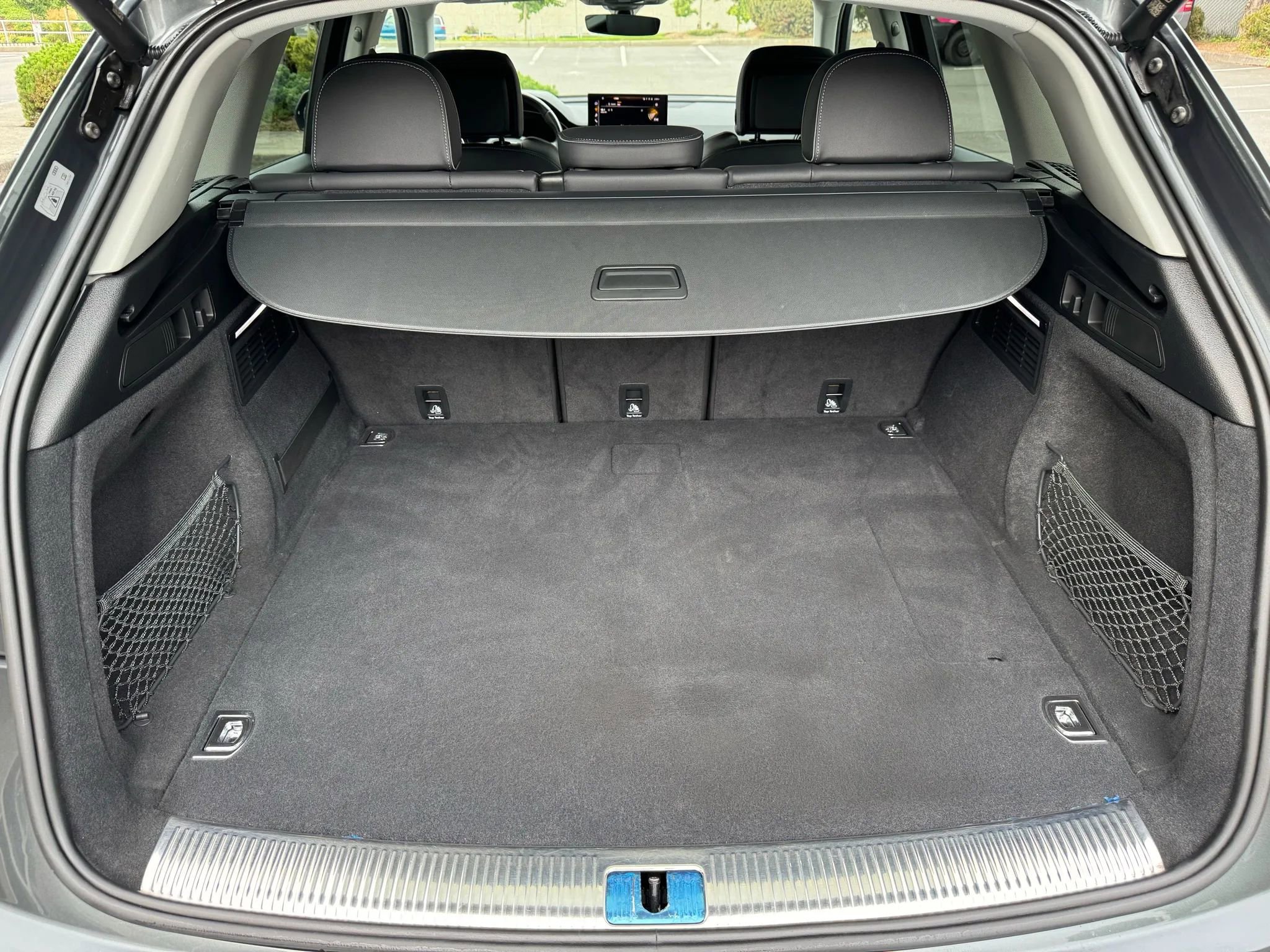 Used 2022 Audi Q5 e Premium w/ Convenience Package image 28