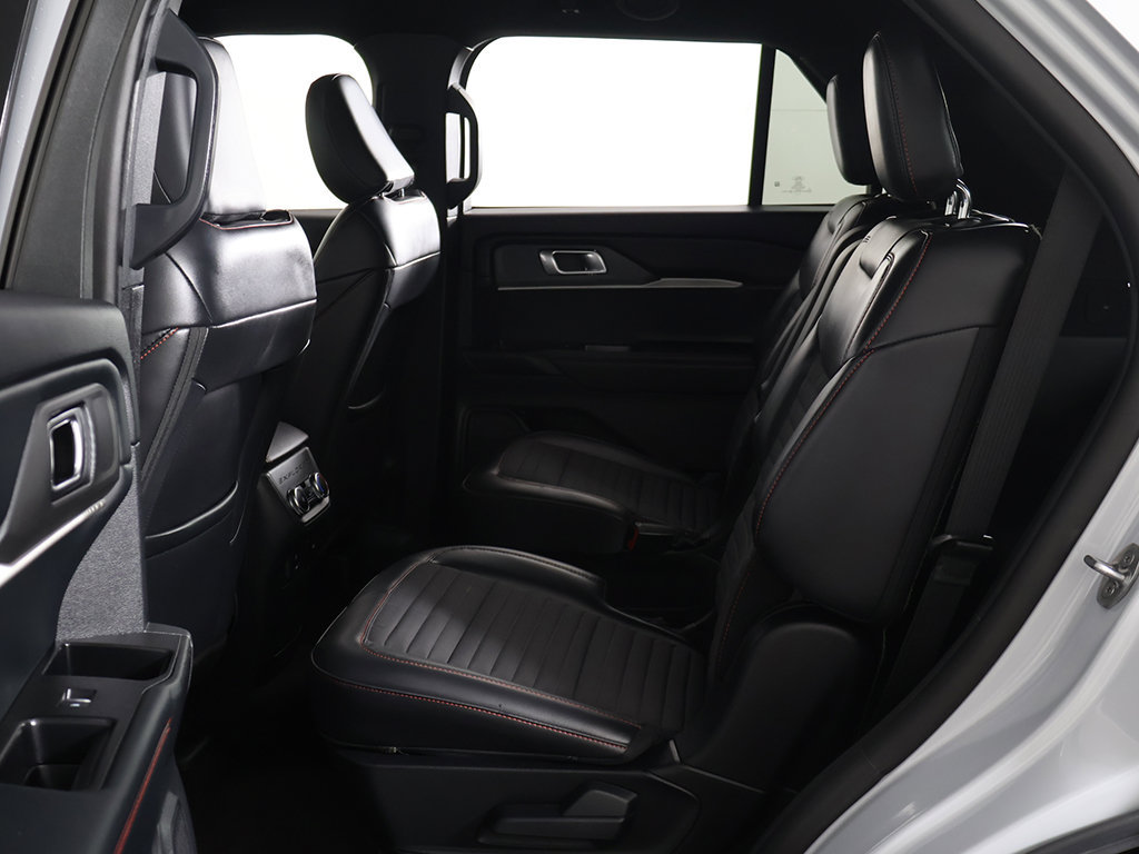 Used 2026 Ford Explorer ST-Line AWD/4WD image 28
