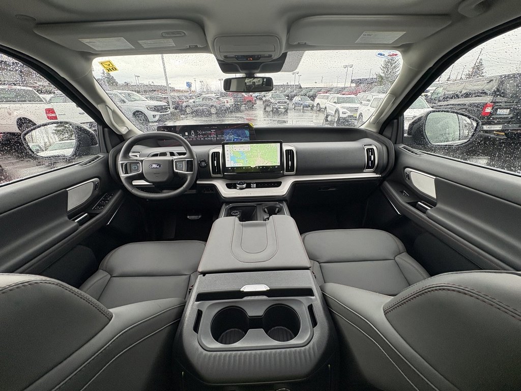 New 2025 Ford Expedition Active image 23