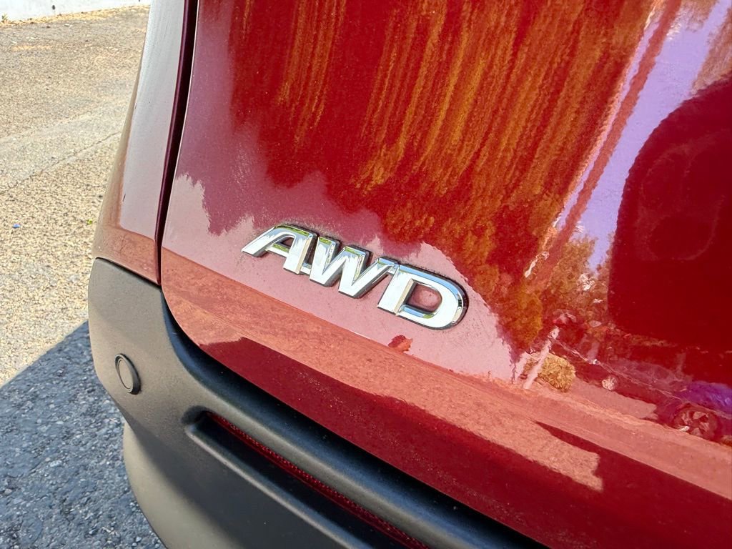 Certified 2023 Toyota Sienna XLE AWD/4WD image 7