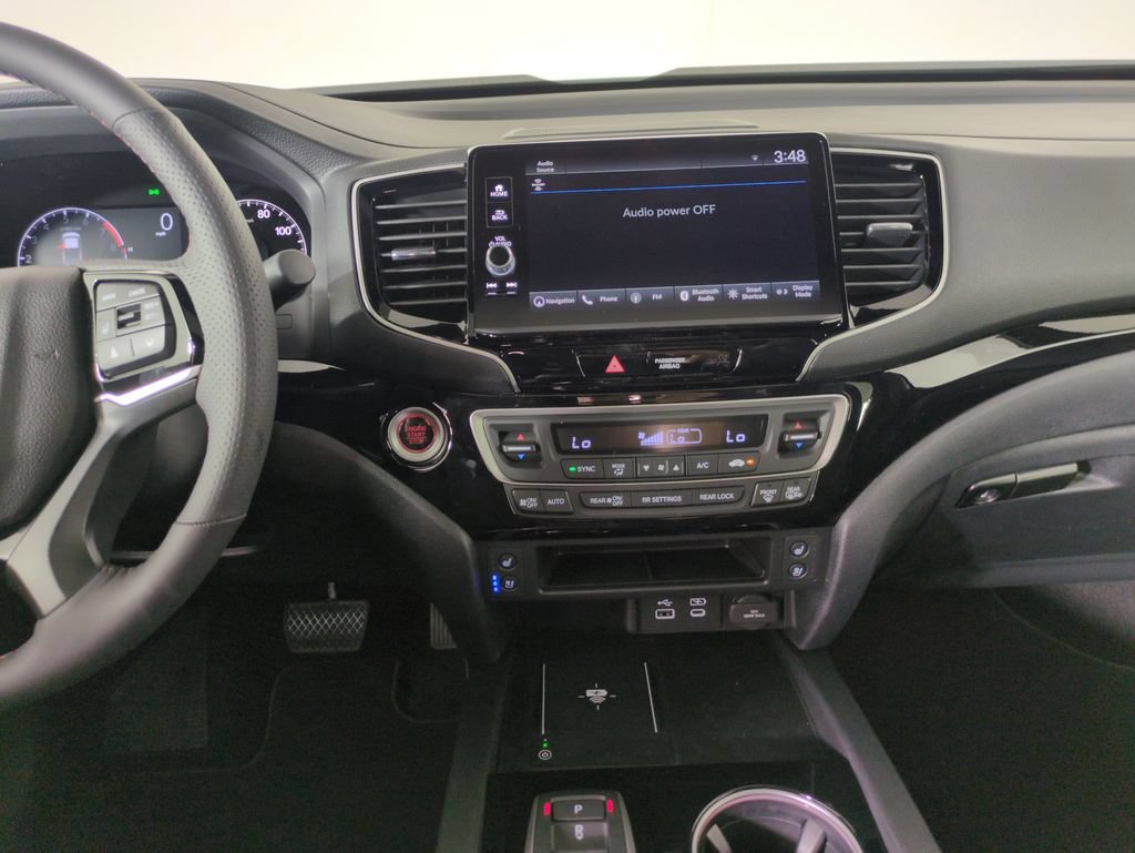 New 2026 Honda Ridgeline Black Edition image 17