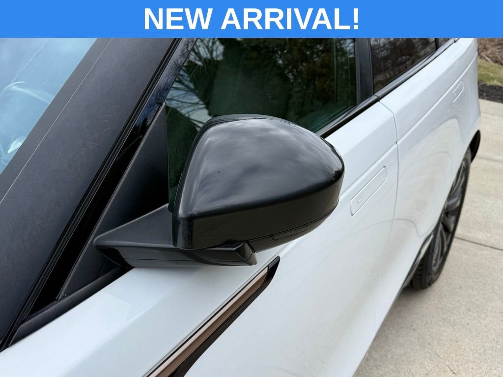 Used 2019 Land Rover Range Rover Velar R-Dynamic SE image 10