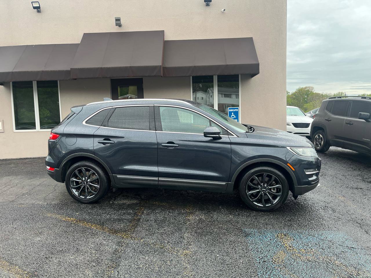 Used 2015 Lincoln MKC AWD w/ Equipment Group 101A Select image 4