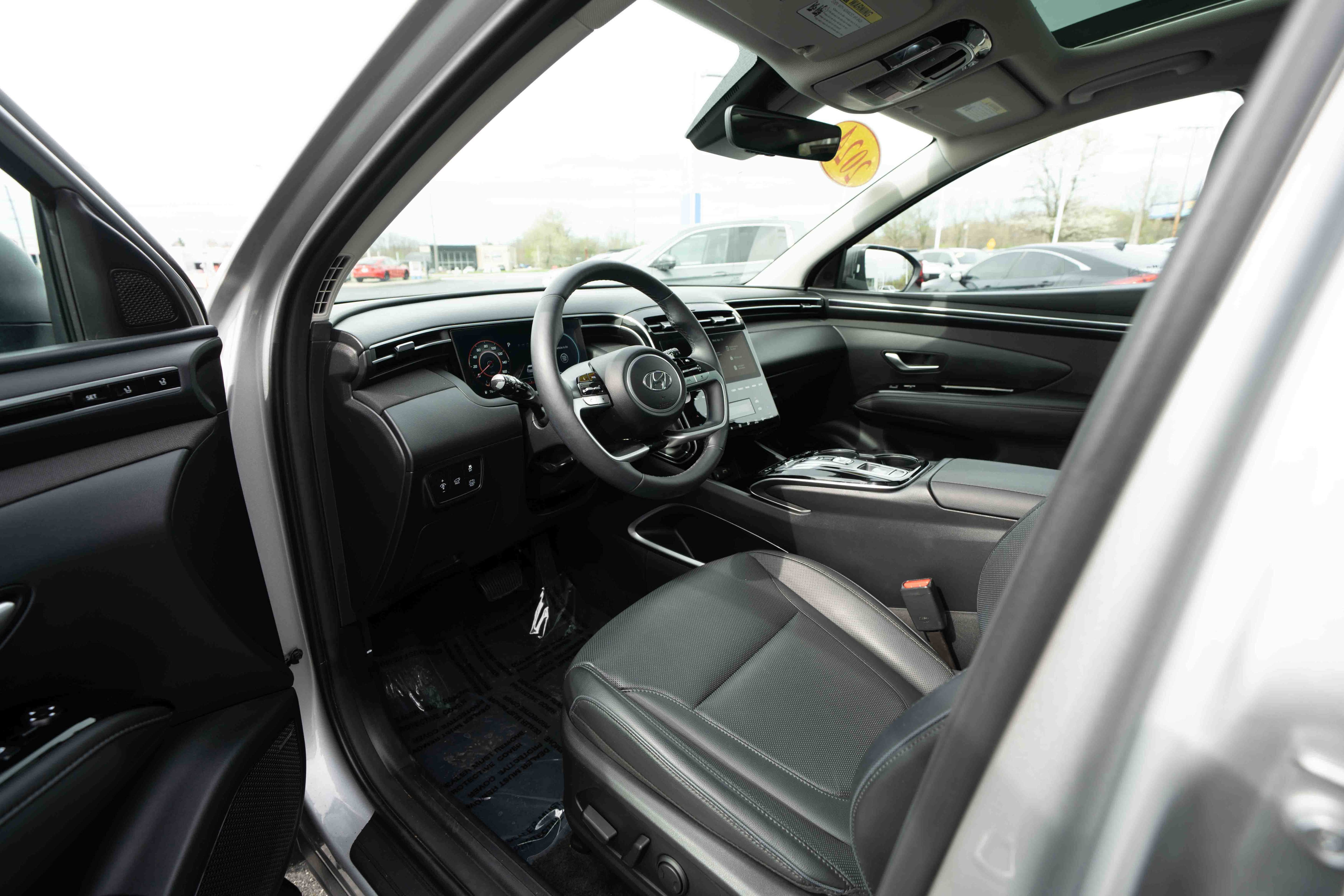 Used 2024 Hyundai Tucson Limited AWD/4WD image 8